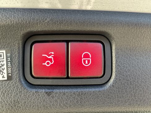 Certified 2023 Mercedes-Benz C 43 AMG AMG C 43 4MATIC Sedan image 13