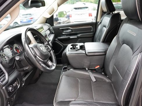 Certified 2019 RAM 1500 Laramie w/ Trailer Tow Group AWD/4WD image 16