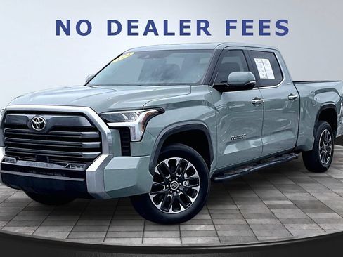 Used 2024 Toyota Tundra Limited w/ Power Package AWD/4WD image 1