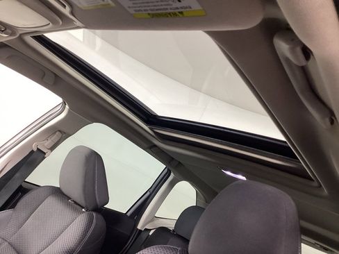 Used 2022 Subaru Forester Premium image 17