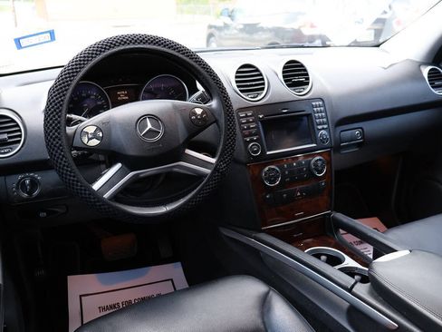 Used 2010 Mercedes-Benz ML 350 2WD image 18