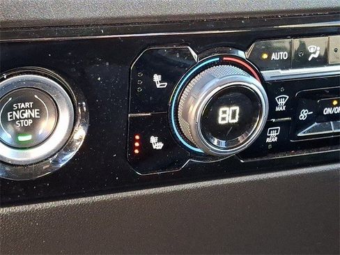 Certified 2023 Chevrolet Silverado 1500 LT image 24