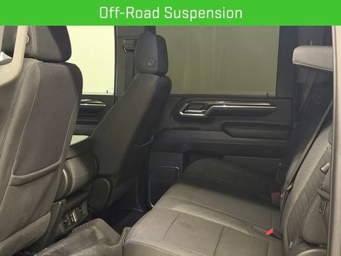 Certified 2024 GMC Sierra 3500 SLE w/ Preferred Package AWD/4WD image 29