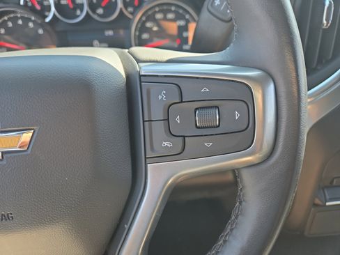 Used 2022 Chevrolet Silverado 1500 LT image 15