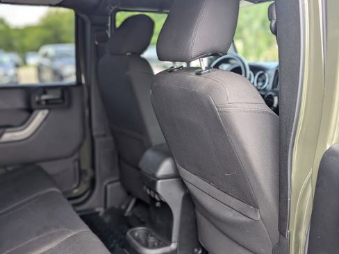 Used 2015 Jeep Wrangler Unlimited Sport w/ Quick Order Package 24S image 13