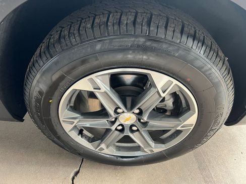 Used 2025 Chevrolet Blazer LT image 30