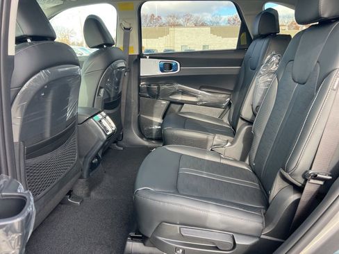 New 2026 Kia Sorento EX w/ EX Premium Package image 13