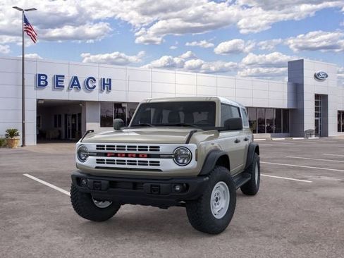 New 2026 Ford Bronco Heritage Edition AWD/4WD image 2