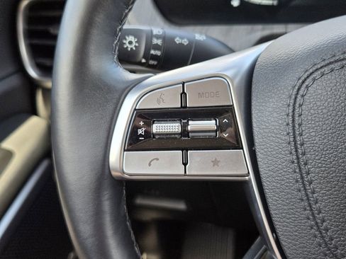 Used 2025 Kia Telluride EX image 27