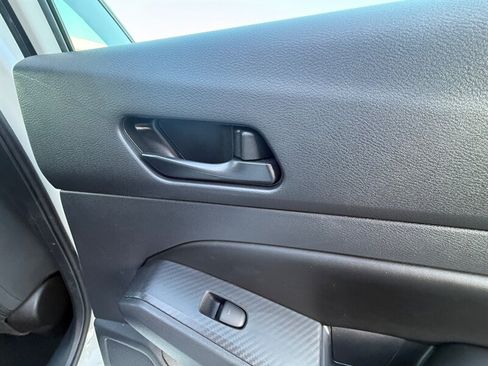 Used 2025 Nissan Altima 2.5 S FWD image 33