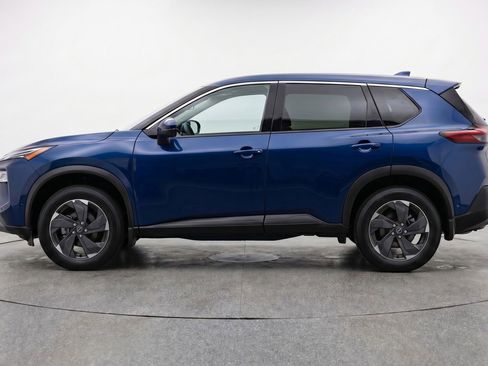 Used 2025 Nissan Rogue SV AWD/4WD image 5