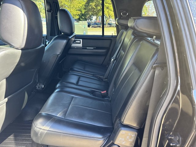 Used 2015 Ford Expedition EL XLT w/ Equipment Group 202A AWD/4WD image 20