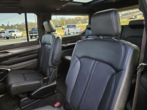 New 2026 Jeep Grand Wagoneer Limited AWD/4WD image 26