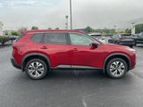Used 2023 Nissan Rogue SV image 4