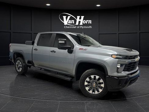 Used 2024 Chevrolet Silverado 2500 Custom w/ Custom Value Package image 39