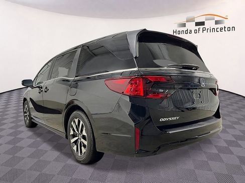 New 2026 Honda Odyssey EX-L image 5