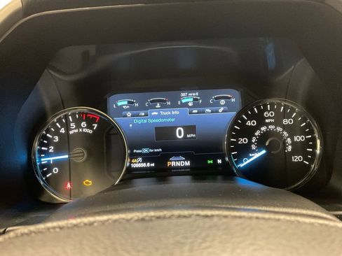 Used 2020 Ford F150 Lariat image 2