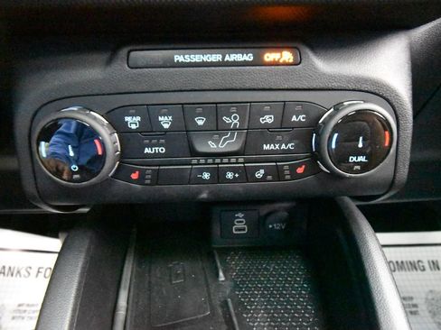 Used 2024 Ford Bronco Sport Badlands w/ Premium Package image 18