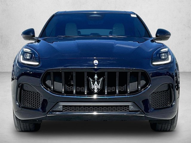 Used 2023 Maserati Grecale Modena AWD/4WD image 3