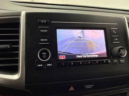 Used 2019 Honda Ridgeline Sport image 32