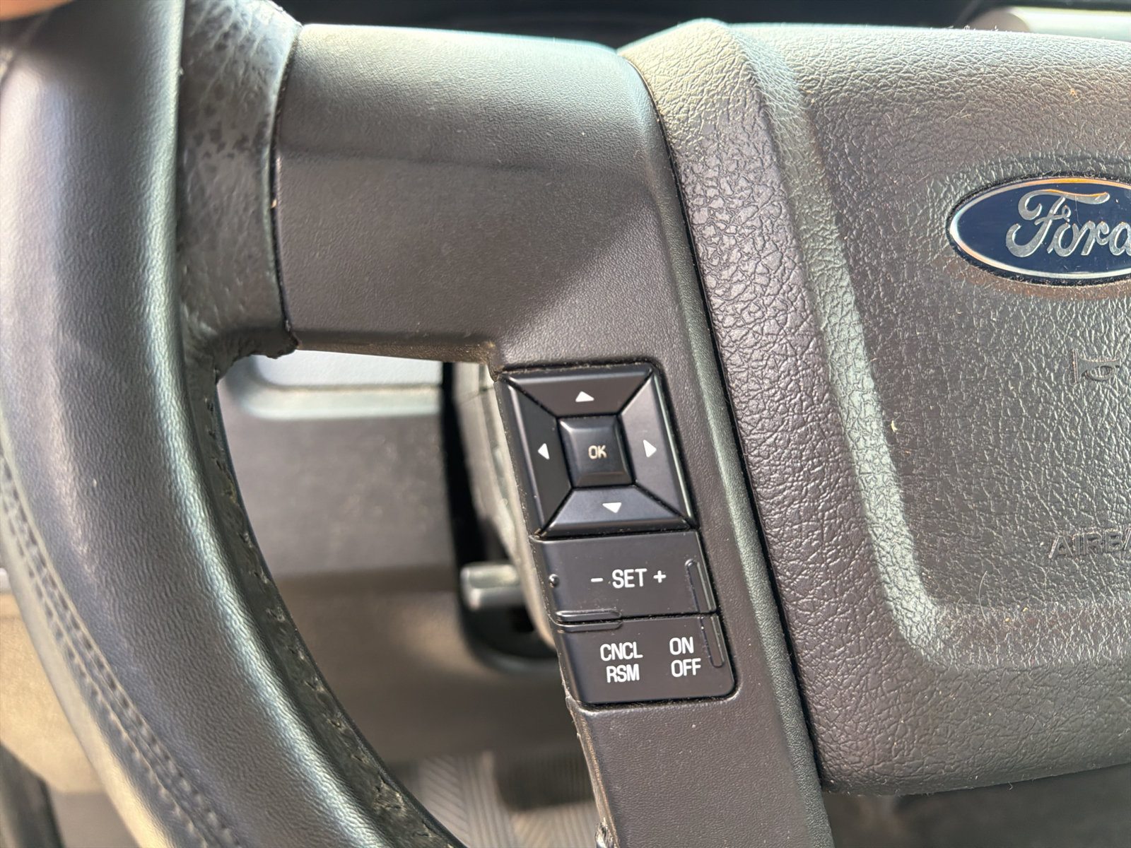 Used 2014 Ford F150 XLT w/ XLT Chrome Package AWD/4WD image 14