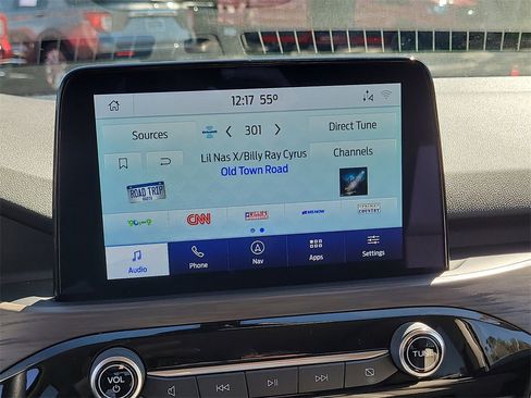 Used 2020 Ford Escape Titanium image 21