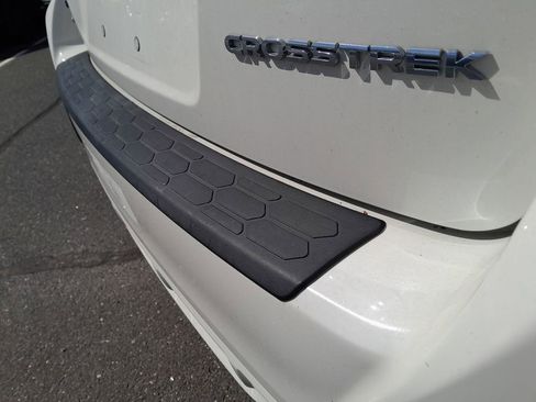 Used 2019 Subaru Crosstrek 2.0i Premium AWD/4WD image 40