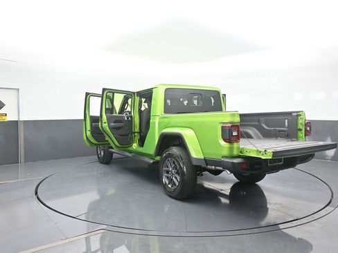 New 2026 Jeep Gladiator Sport image 71