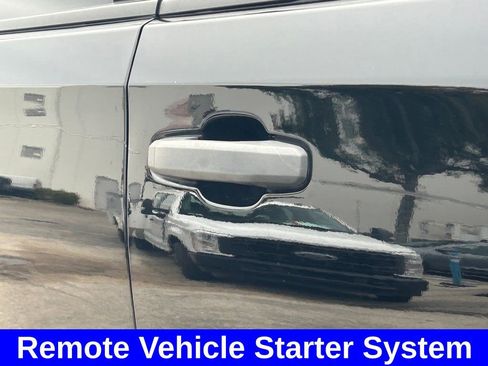 Used 2022 Chevrolet Silverado 1500 Custom image 21