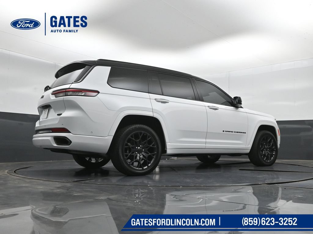 Used 2024 Jeep Grand Cherokee L Summit AWD/4WD image 46