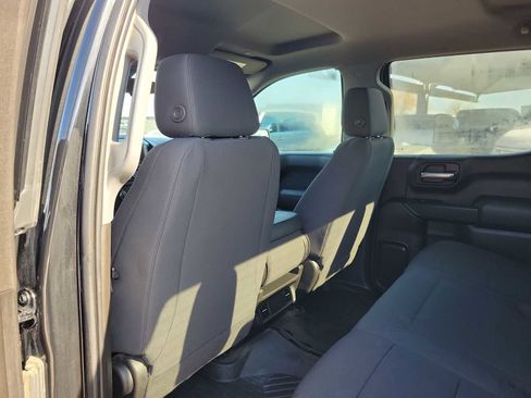 Used 2021 Chevrolet Silverado 1500 Custom image 12