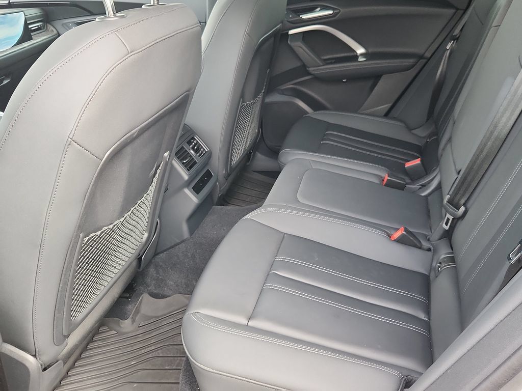 Used 2025 Audi Q5 Premium AWD/4WD image 9
