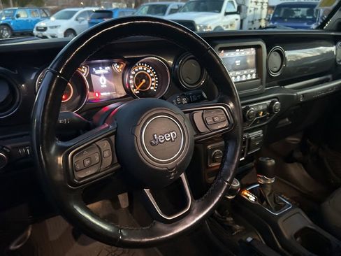 Used 2022 Jeep Wrangler Unlimited Sport image 50