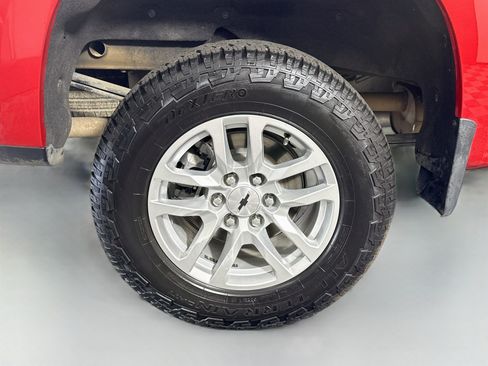 Used 2021 Chevrolet Silverado 1500 RST AWD/4WD image 33