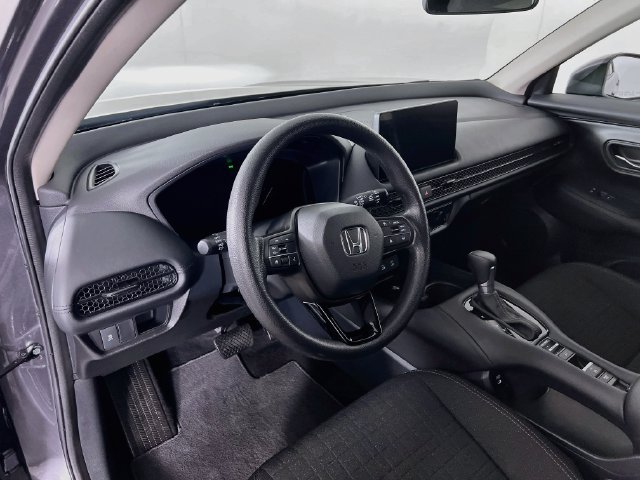 Used 2027 Honda HR-V LX image 11