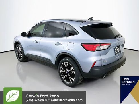 Certified 2022 Ford Escape SE w/ SE Sport Appearance Package image 6