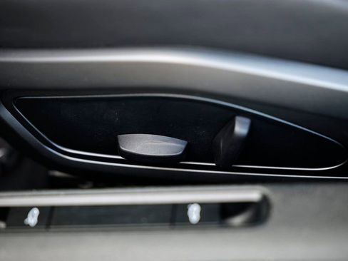 Certified 2023 Porsche 911 Carrera GTS image 26