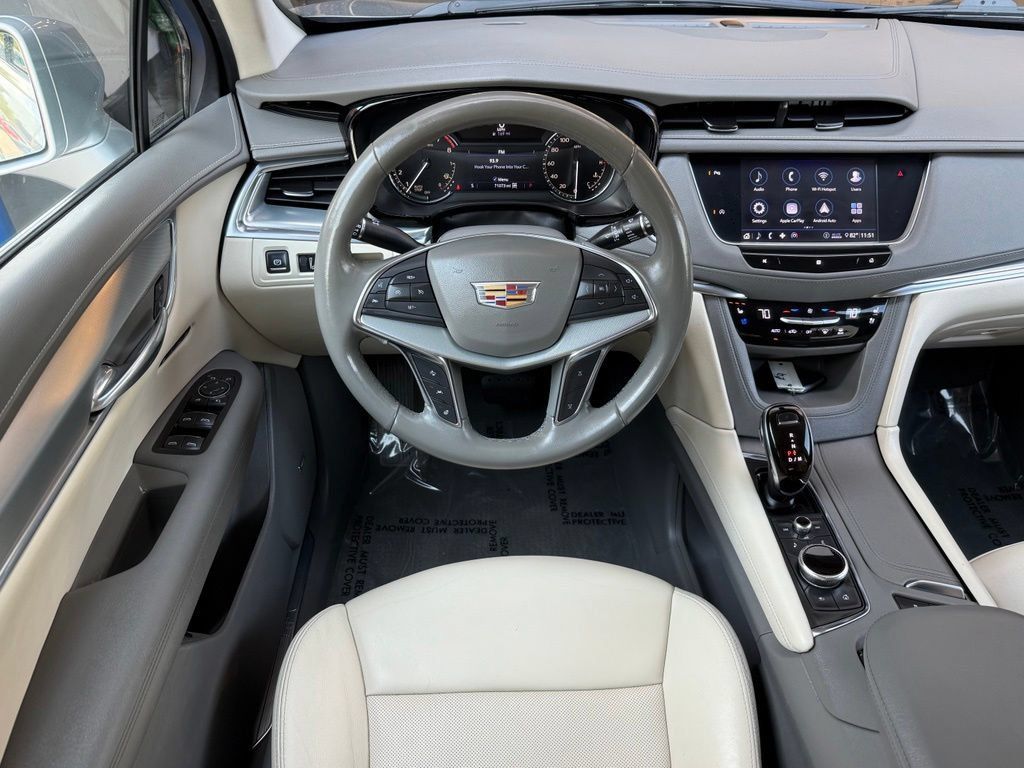 Used 2020 Cadillac XT5 Premium Luxury AWD/4WD image 28