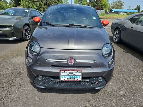 Used 2019 FIAT 500 e w/ Esport Package FWD image 8