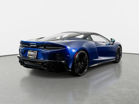 Used 2023 McLaren GT RWD image 10