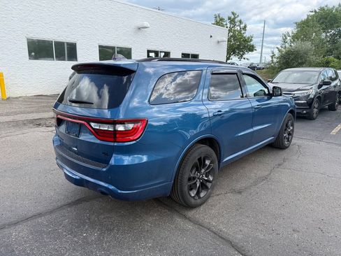 Used 2024 Dodge Durango R/T AWD/4WD image 3
