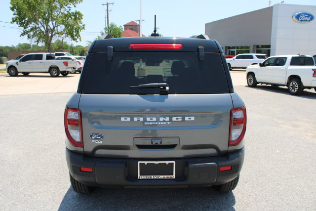 New 2026 Ford Bronco Sport Outer Banks w/ Outer Banks Tech Package+ AWD/4WD image 4