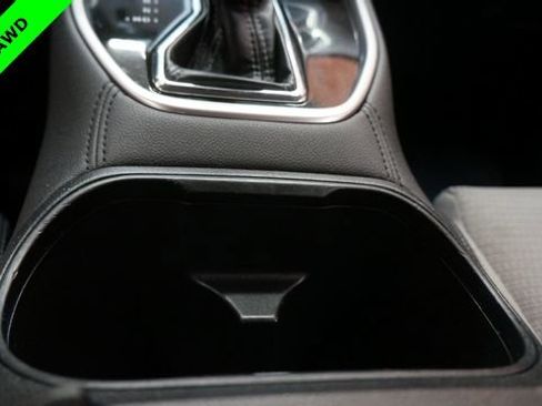 Used 2023 Subaru Outback Premium image 21