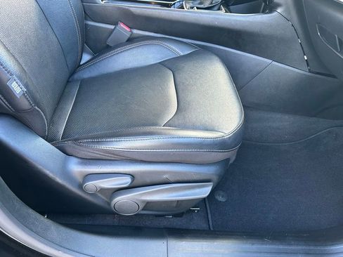 Certified 2022 Jeep Compass Limited image 36