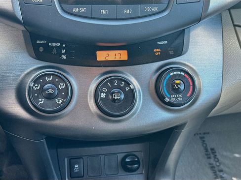 Used 2011 Toyota RAV4 4WD V6 w/ Tow Prep Pkg image 21