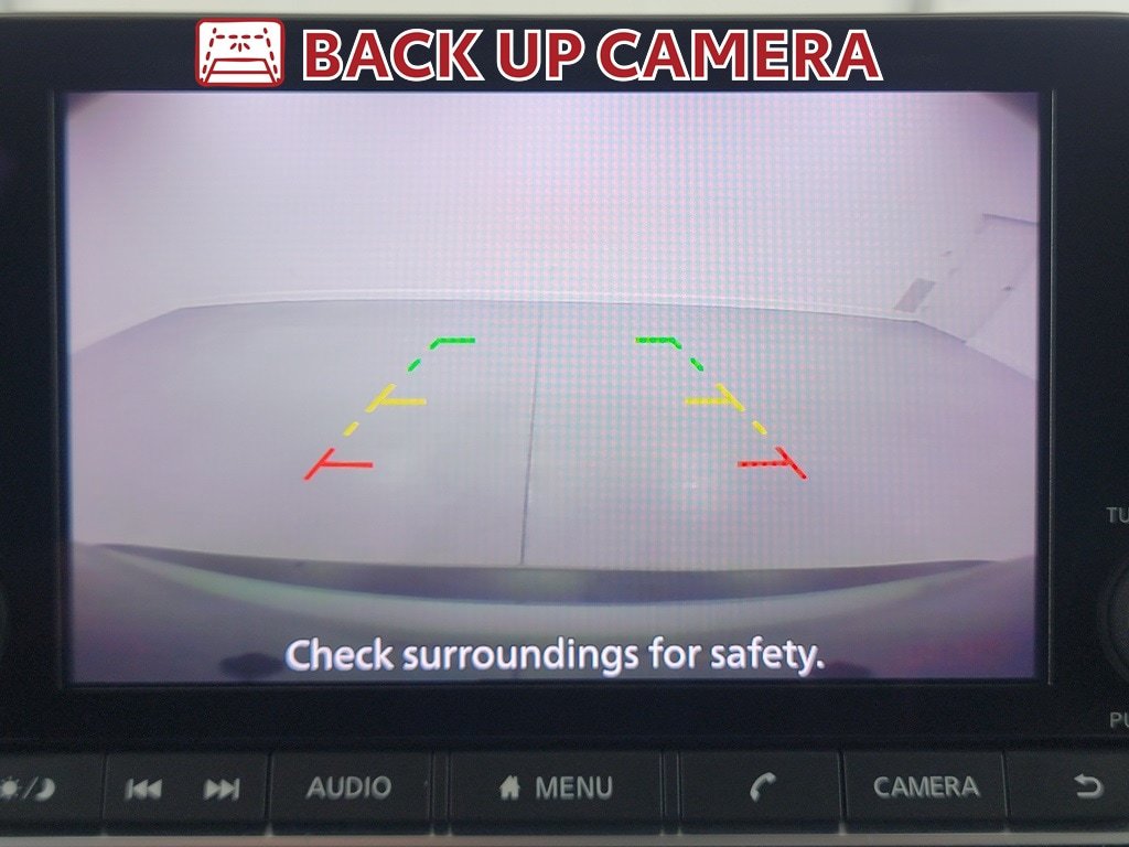 Used 2023 Nissan Rogue S FWD image 22