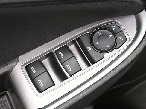 Used 2023 Chevrolet Malibu LT FWD image 3
