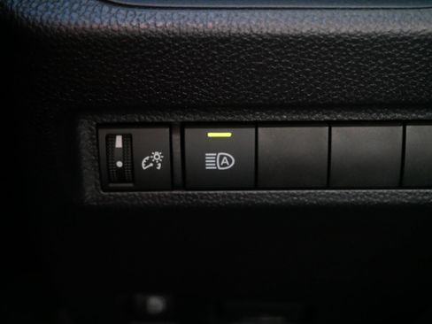 Certified 2025 Toyota RAV4 XLE w/ Convenience Package image 27