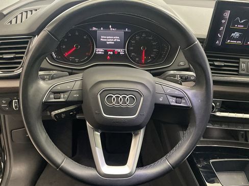 Used 2023 Audi Q5 2.0T Premium w/ Convenience Package image 14