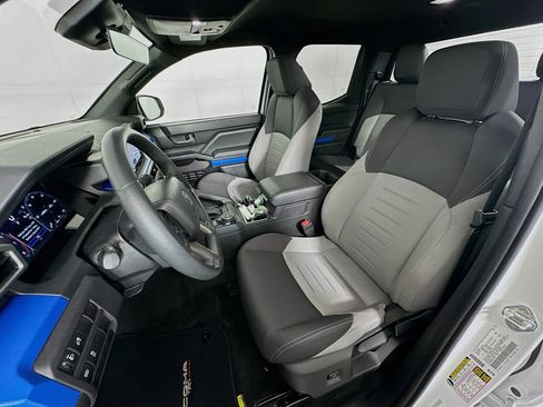 Used 2025 Toyota Tacoma TRD Off-Road image 13